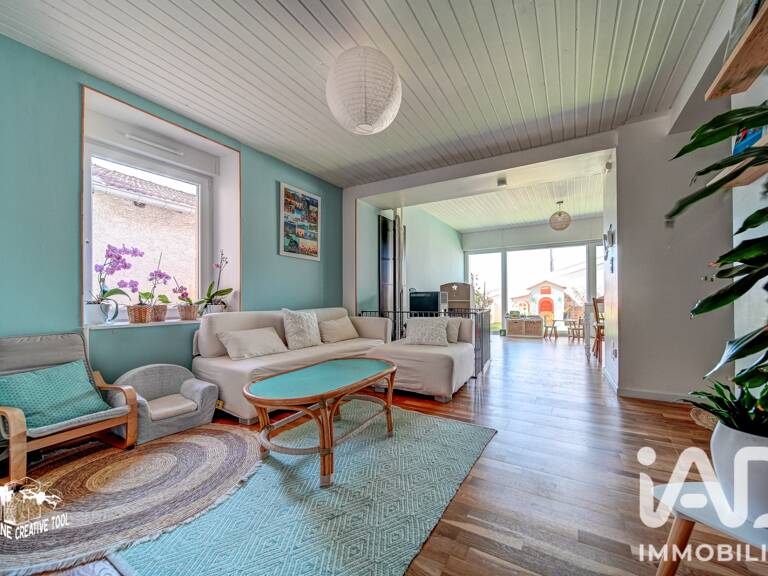 Vente Maison de village 9 pièces — photo 1