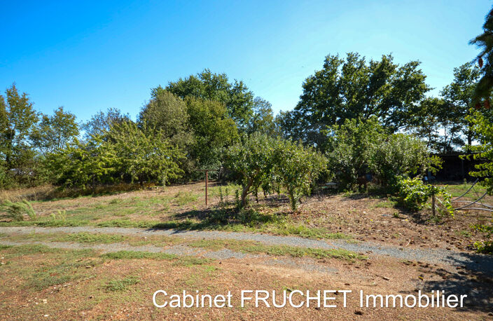 Axe CHANTONNAY - BOURNEZEAU - Grande maison de famille — photo 2