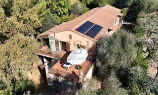 Immeuble  230 m² à vendre à Nice (06300)