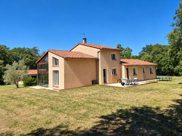 Maison familiale 172m², T7, en lisière de forêt - Sabonnères (31370) — photo du bien