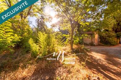 Terrain  233000 €