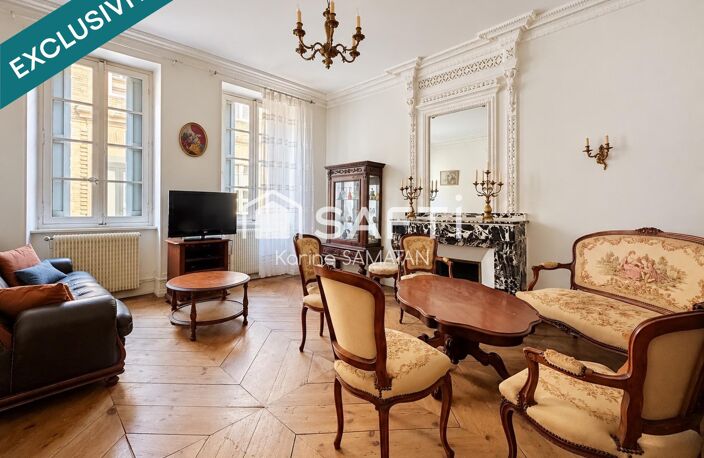 Immeuble bourgeois à rénover au cœur de Montastruc-la-Conseillère, offrant de beaux volumes, un T3 indépendant, deux garages et un fort potentiel d'aménagement. — photo 3