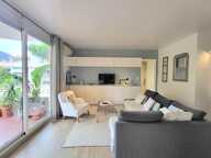 CAVALAIRE-SUR-MER  BEL  APPARTEMENT T3 DE 59M2 RÉNOVÉ AVEC TERRASSE & GARAGE FERME- PROCHE PLAGE PORT COMMERCES- QUARTIER RESIDENTIEL — photo 3