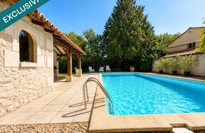ENSEMBLE IMMOBILIER  207 M²  4 CHAMBRES  GRANGE 150 M²  DÉPENDANCE 200 M²  PISCINE  1,86 HECTARE - VERGER - PUITS — photo 4