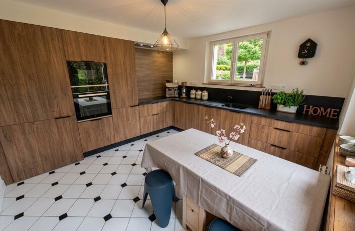 Maison Familiale de 230 s² sur 1 190 M² de terrain — photo 4