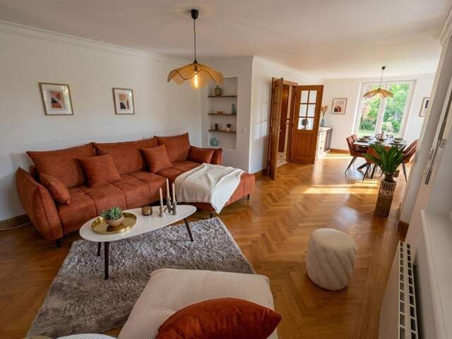 Maison Familiale de 230 s² sur 1 190 M² de terrain — photo du bien