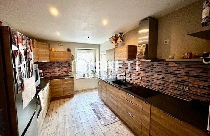 Maison T5 de 145 m2 avec appartement en sous-plex T2 de 45 m2 — photo 3