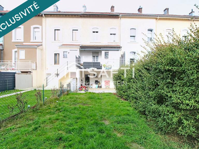 Maison de 120m2 hab avec 4 chambres, 2 terrasses et jardin. — photo 1