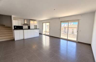 Nîmes, appartement T4 avec vue, 2ème et dernier étage en triplex avec 3 terrasses, 3 chs, 2 places de parking — photo du bien