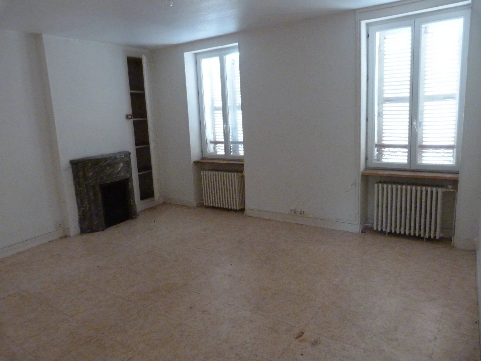 Acheter maison de 4 pièces 70 m² 65 000 € à Vierzon (18100) : une annonce Arthurimmo.com — 3