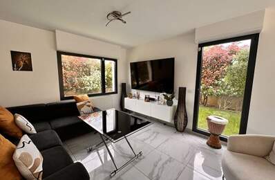 Maison - 88m ² — photo du bien