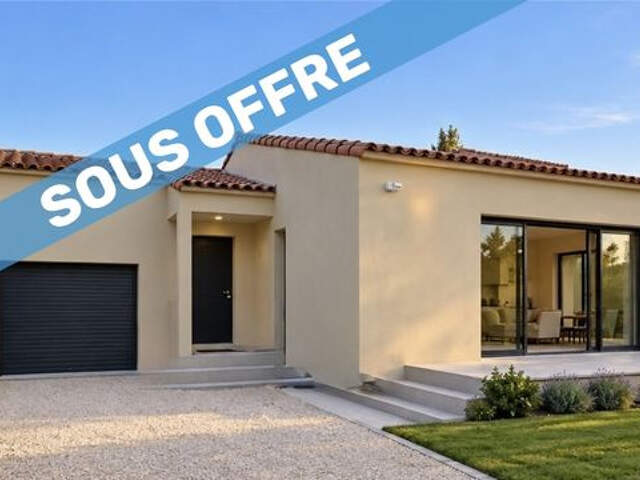 UCHAUD   Une maison qui n'attend plus que vous ! — photo du bien