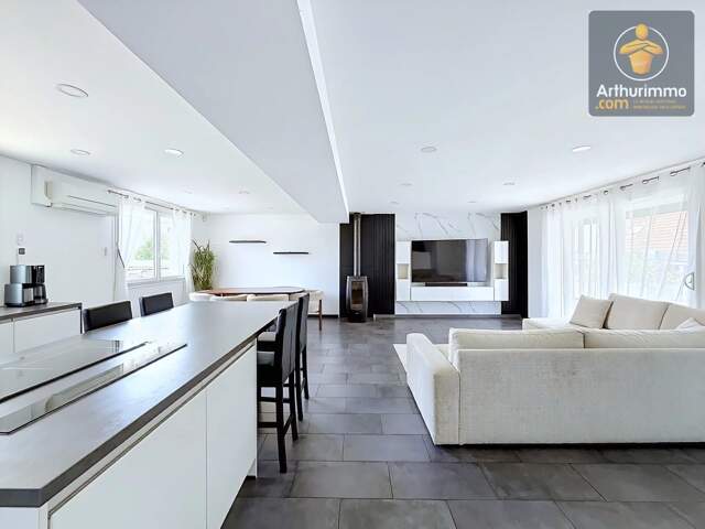 Maison indépendante 157m2 Habitables - Sous Sol Total - 10 min Gare à pieds — photo du bien
