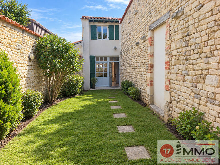 Maison  de charme  -  THAIRE — photo 1