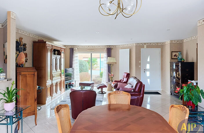 Maison Treize Septiers 6 pièce(s) 127.75 m2 — photo 2