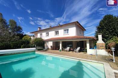 Maison 6 pièces 305000 €