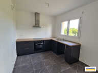 A LOUER Maison 4 pièces à Saint Aubin Des Landes - 990  — photo 2