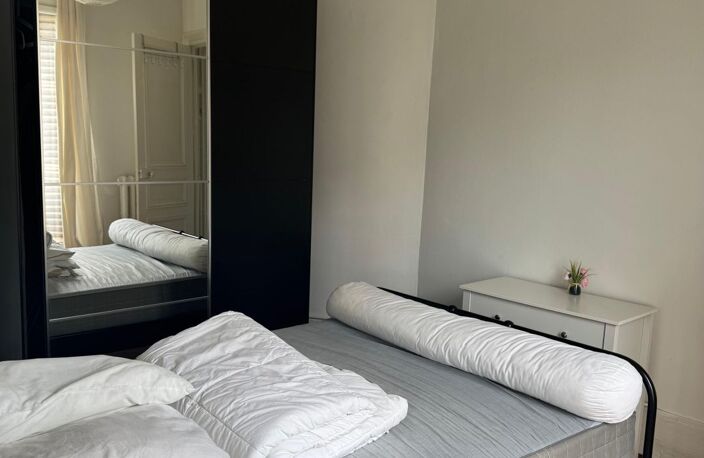 Appartement 2 p à PARIS 17ème — photo 4