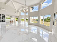 Maison contemporaine T5 de 238 m² avec garage sur un terrain de 5 000 m² — photo 2