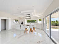 Maison contemporaine T5 de 238 m² avec garage sur un terrain de 5 000 m² — photo 4