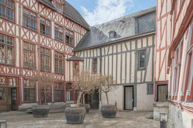 Appartement 1 pièces 530 €