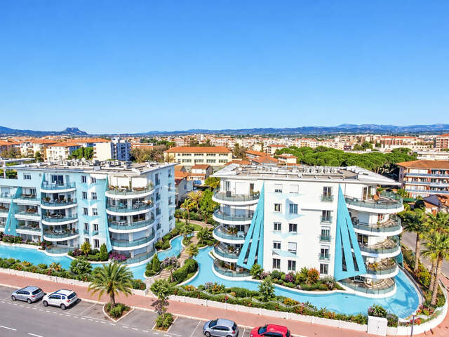 Fréjus plage, T2, Terrasse, Garage — photo du bien