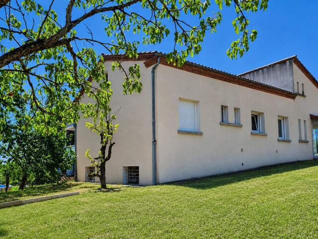 Grande maison 6 pièces sur sous-sol de 139m2 — photo du bien