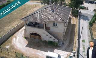 Immeuble  275 m² à vendre à Prissé (71960)