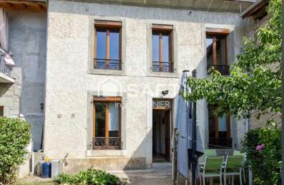 Maison mitoyenne 4 chambres + 50 m² de combles aménageables — photo du bien