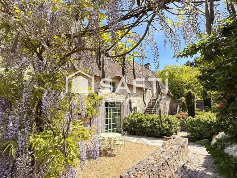 Ensemble du domaine: Maison, annexe, terrain et étang — photo 1
