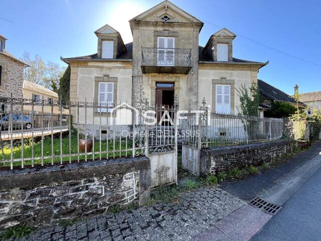 MAISON DE CARACTÈRE AVEC TERRAIN ET BOIS — photo du bien