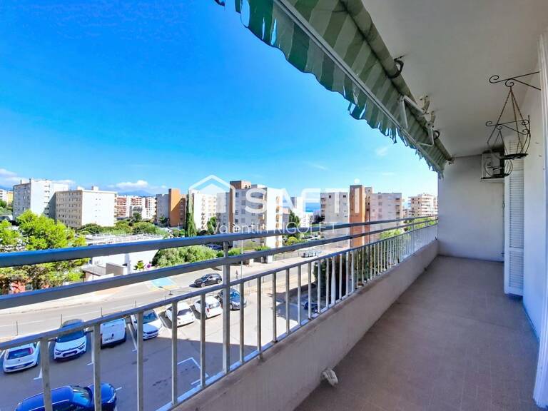 T3 Traversant Est / Ouest - Lumineux - 2 Terrasses — photo 1