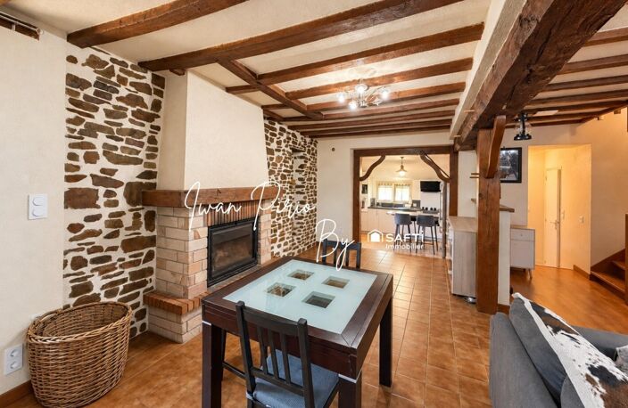 MAISON EN PIERRE AVEC GRAND TERRAIN ET DÉPENDANCE — photo 4