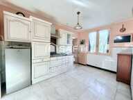 A SOISSONS 02, JOLIE MAISON DE PLAIN PIED AVEC 3 CHAMBRES ET SOUS-SOL TOTAL, TERRAIN DE 551 M2. — photo 4