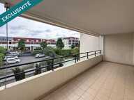 Appartement T3  72 m²  Terrasse avec vue dégagée — photo 2