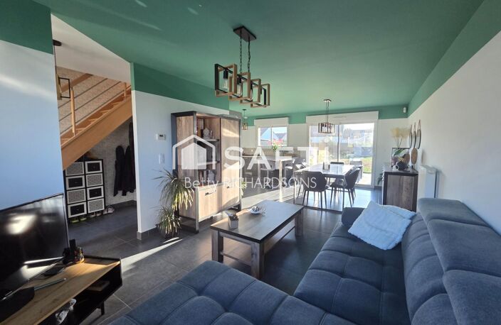 Cubique de 4 chambres. On pose ses meubles. — photo 2