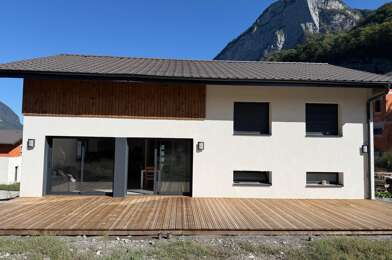 Maison 5 pièces 775000 €