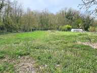 Maison de 140m2 avec 4 chambres, garage avec grenier, dépendance de 50m2 sur 2715m2 de terrain clos — photo 3