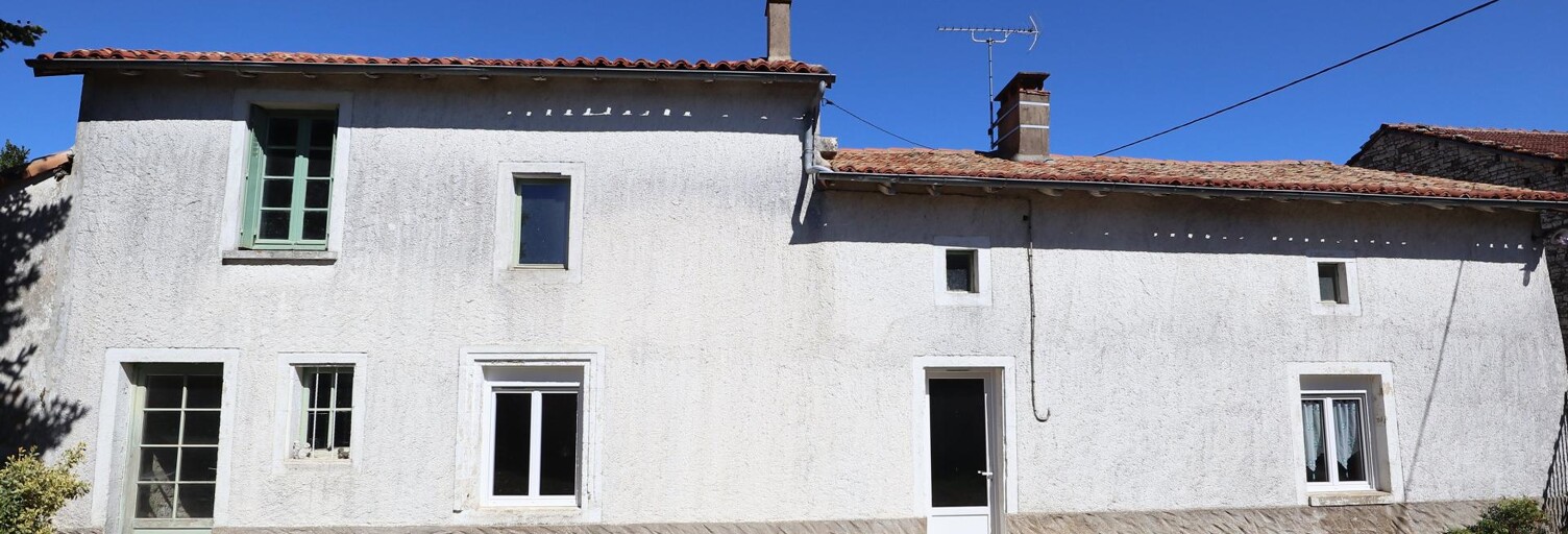 Maison 4 Pièces 103 m² à vendre à Londigny (16700)