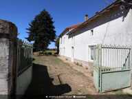 Maison 2 chambres à rénover sur terrain de 988m2 — photo 3