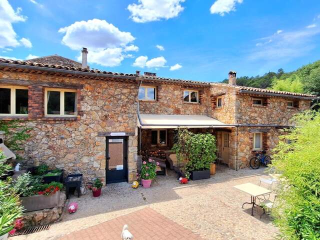 Authentique,bastide en pierres du XVIIIe siècle rénovée — photo du bien