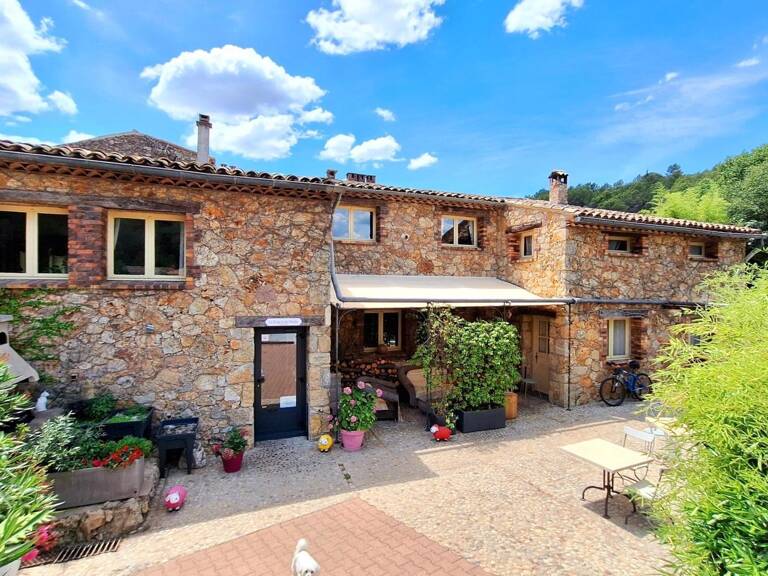 Authentique,bastide en pierres du XVIIIe siècle rénovée — photo 1