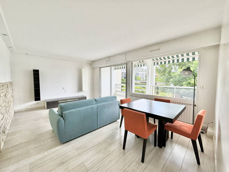 T2 meublé de 63,04m2 avec balcon — photo 1