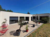 Villa contemporaine sur 6220 m2 de terrain avec gîte   Secteur Vallon-Pont-d'Arc — photo 2