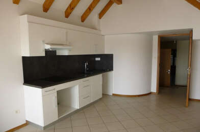 Appartement 3 pièces 615 €