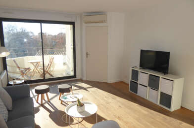 Appartement 2 pièces 841 €