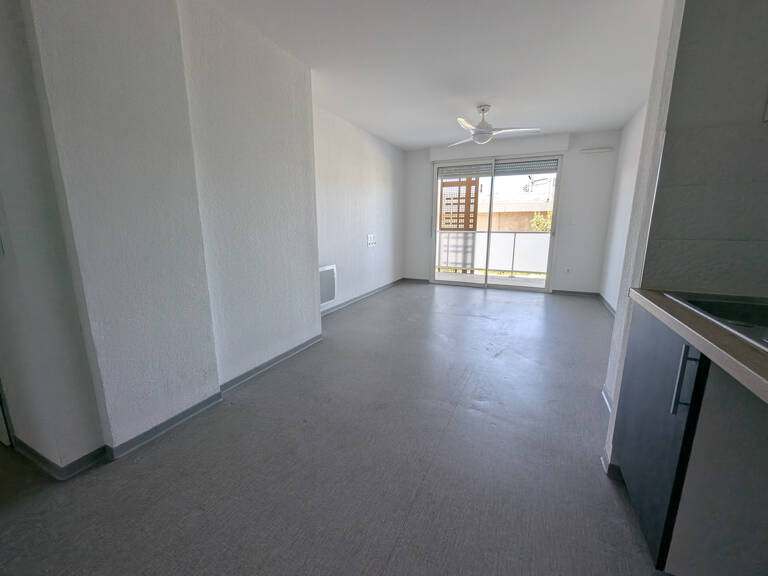 T3 de 59 m2 avec terrasse et parking privé   Nîmes — photo 1
