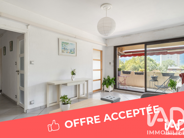 Vente Appartement 4 pièces — photo du bien