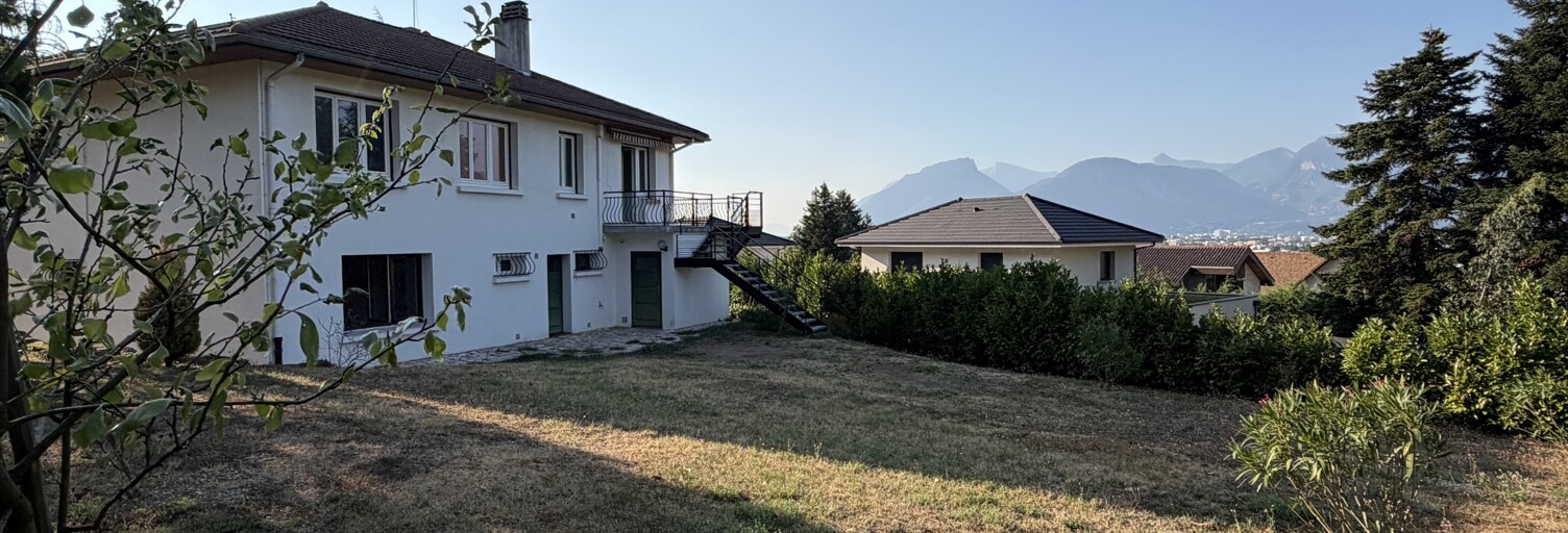 Maison 8 Pièces 181 m² à vendre à Bresson (38320)