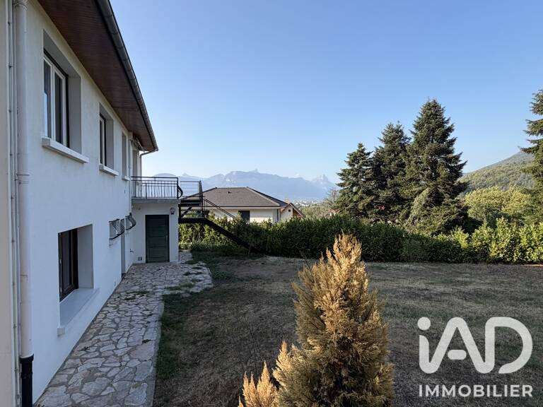 Vente Maison/villa 8 pièces — photo 1
